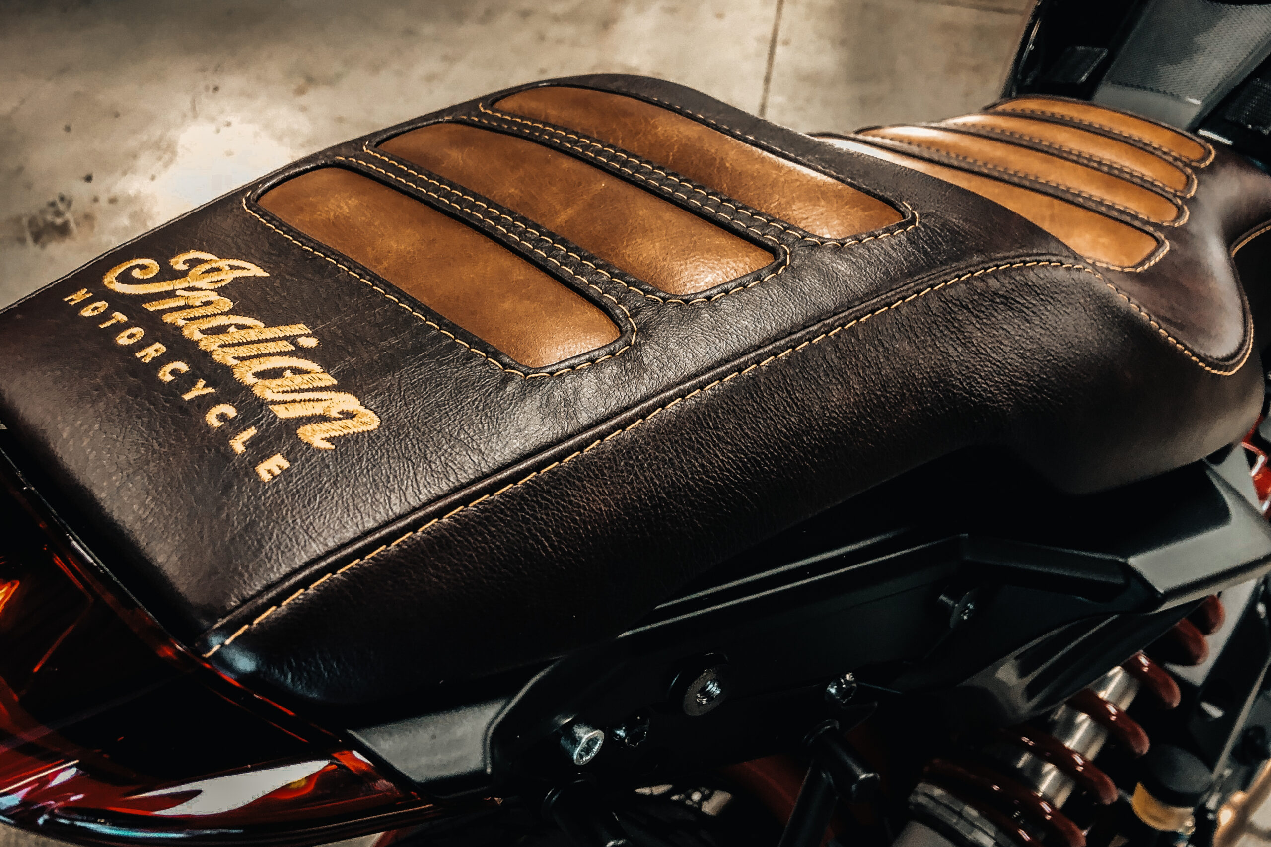 Motorradsattel gemacht aus Leder custom